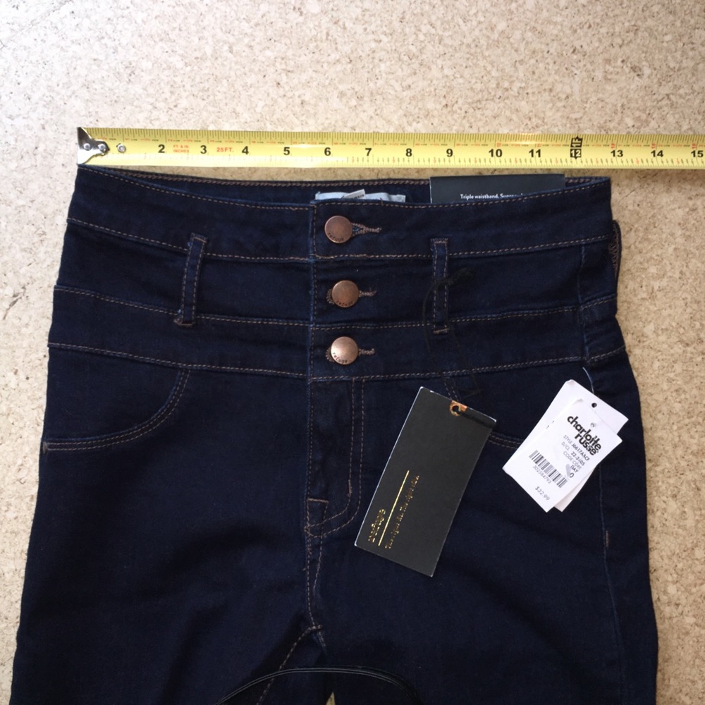 High Waist Stretch Jeans NWT